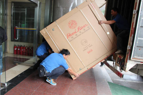 墨脱钢琴贵重工艺品无忧运